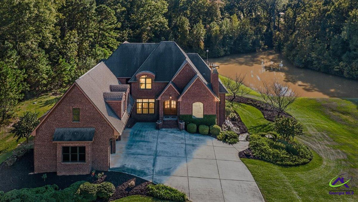 208 Crystal Drive