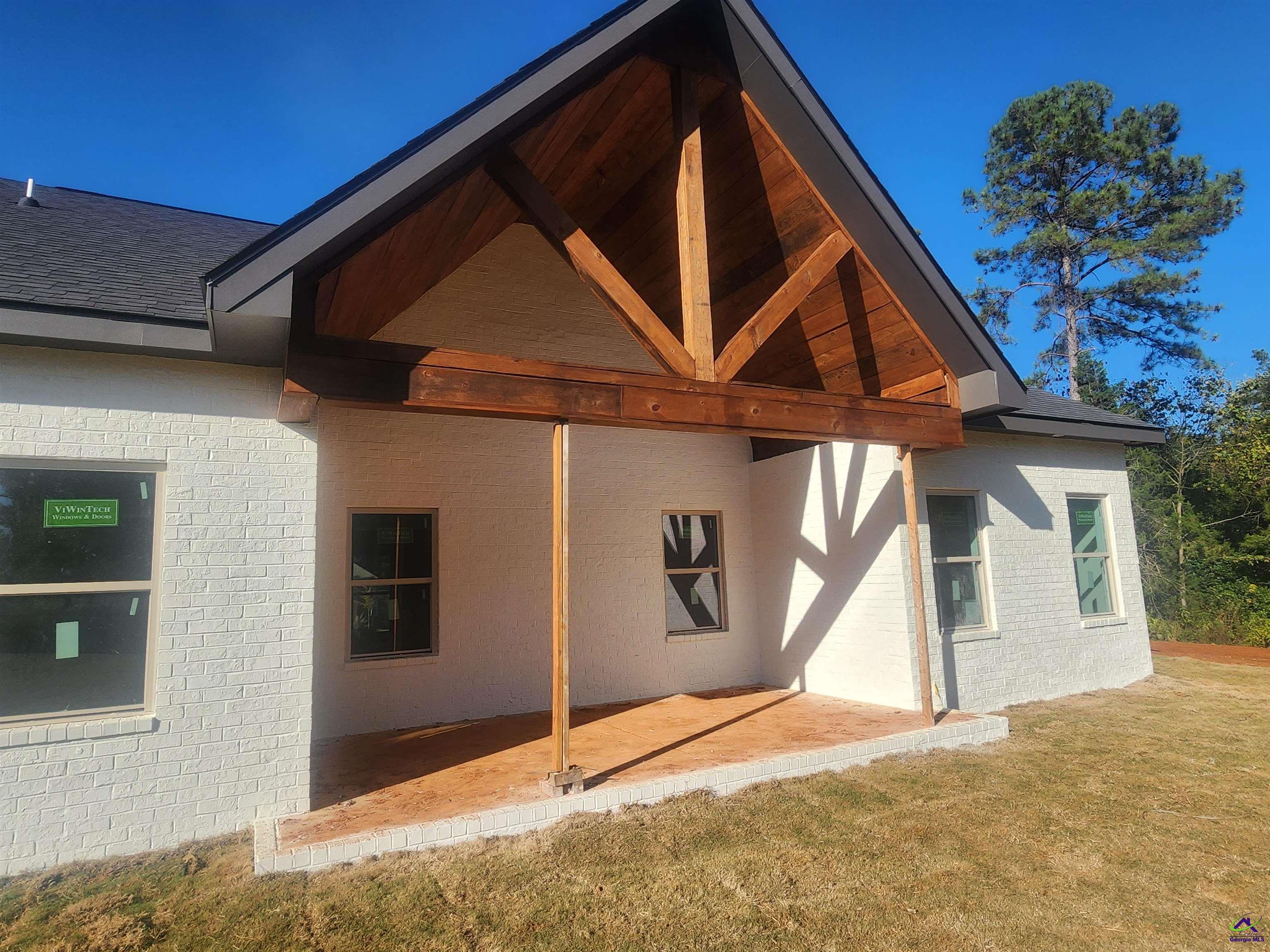 319 Sterling Drive