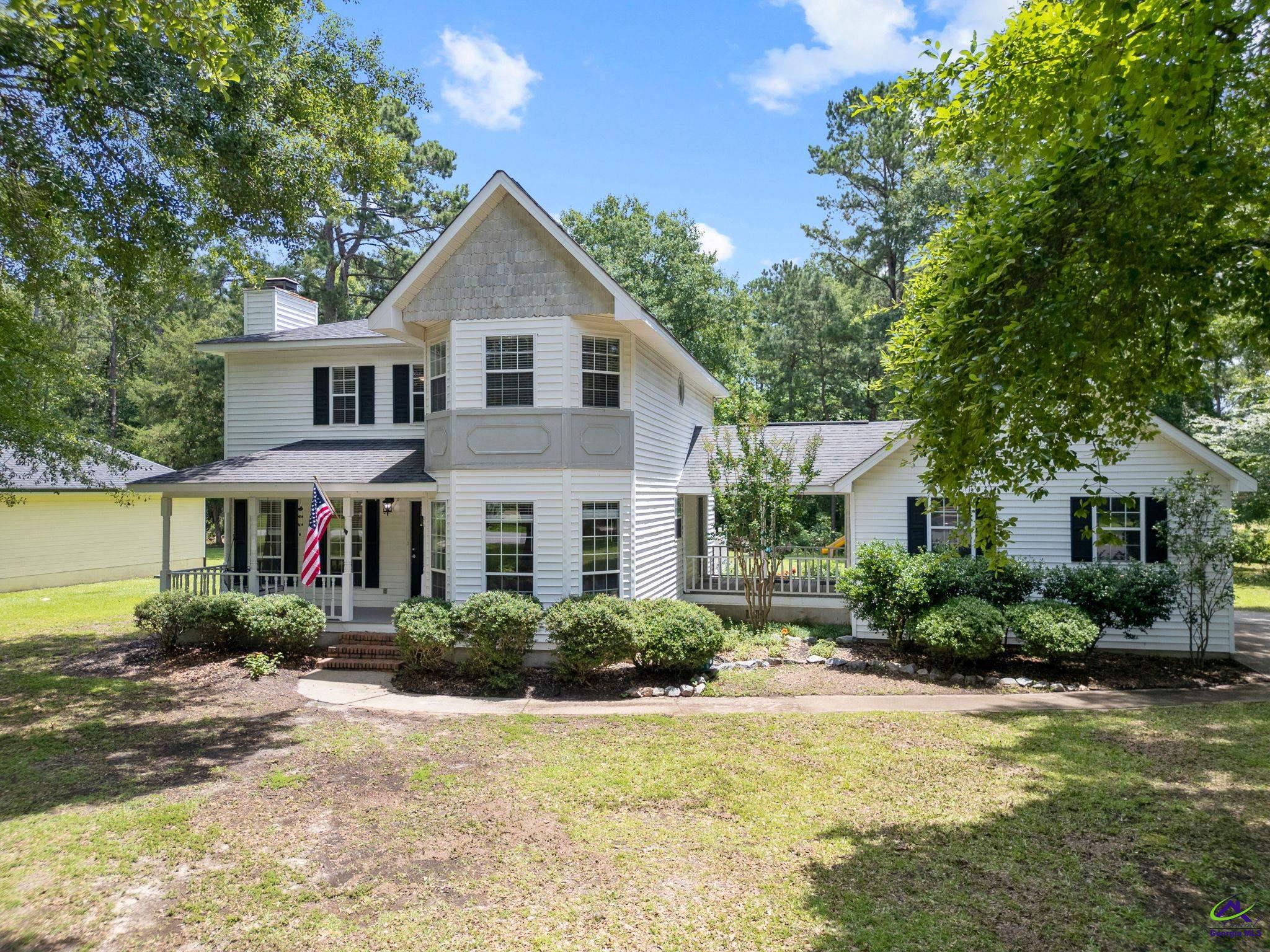 109 S Hiley Court