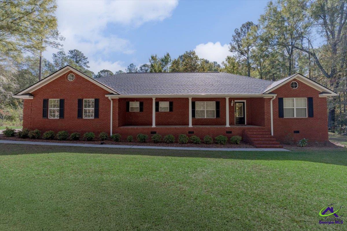 859 Plantation club Drive