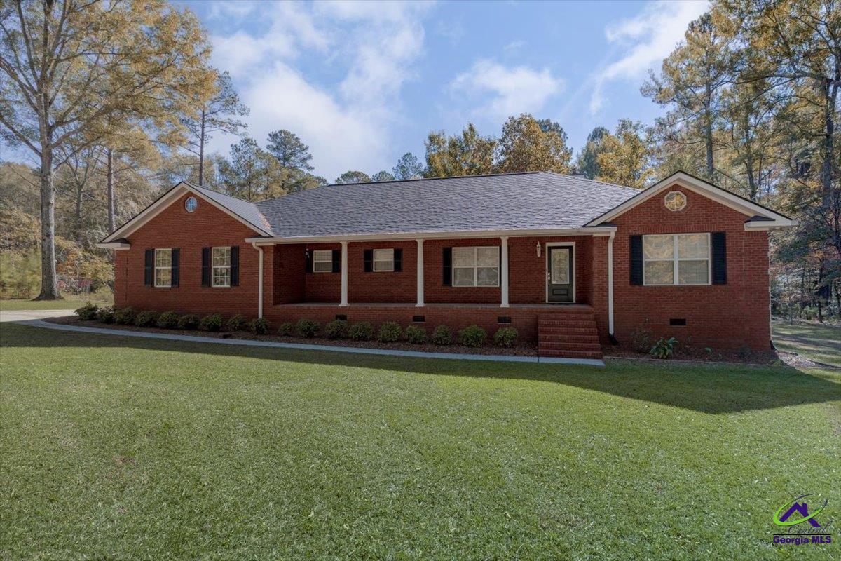 859 Plantation club Drive