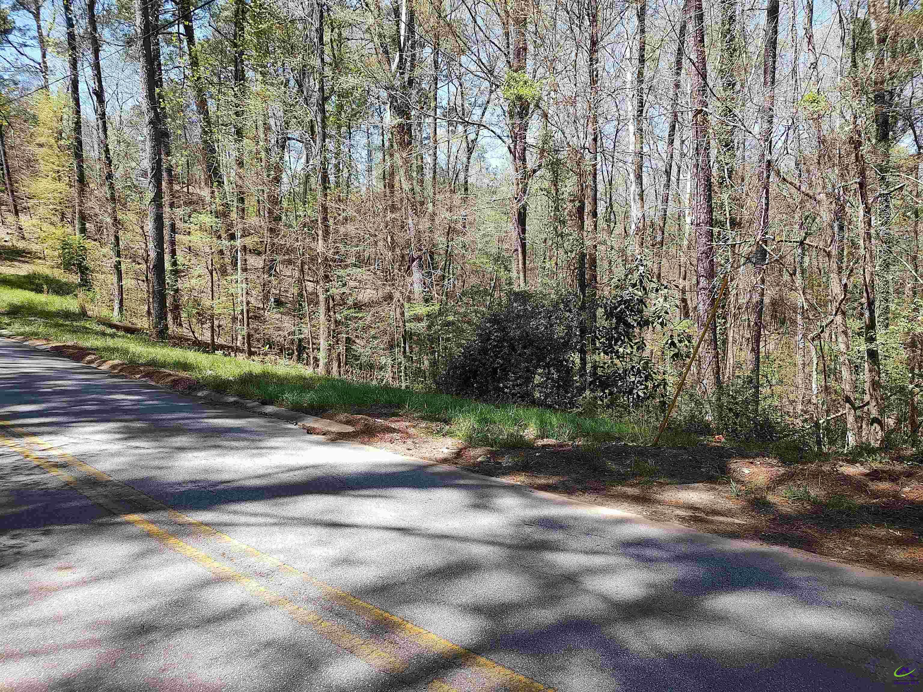 1898 Wood Valley Road