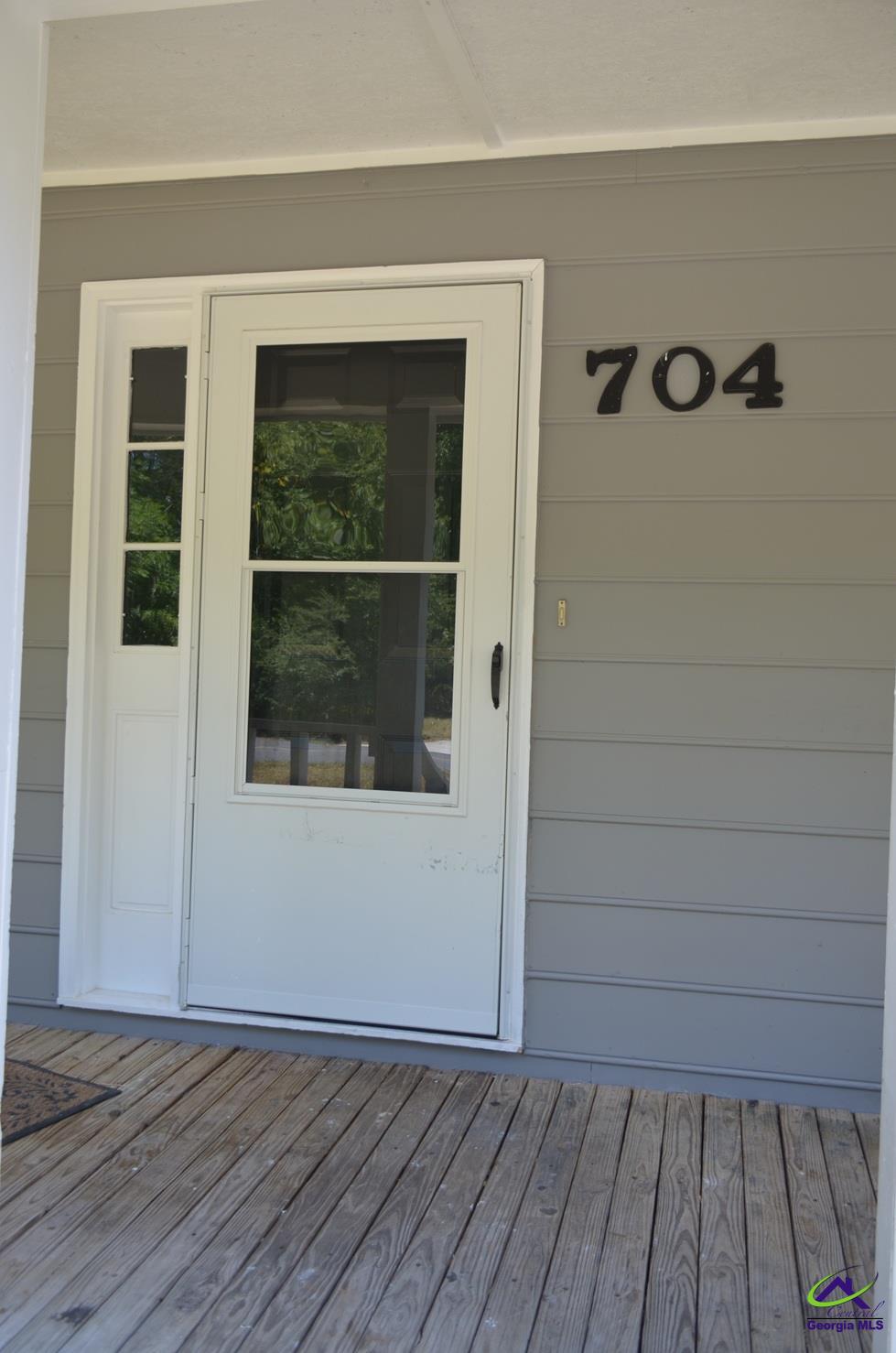 704 Maid Marion Lane