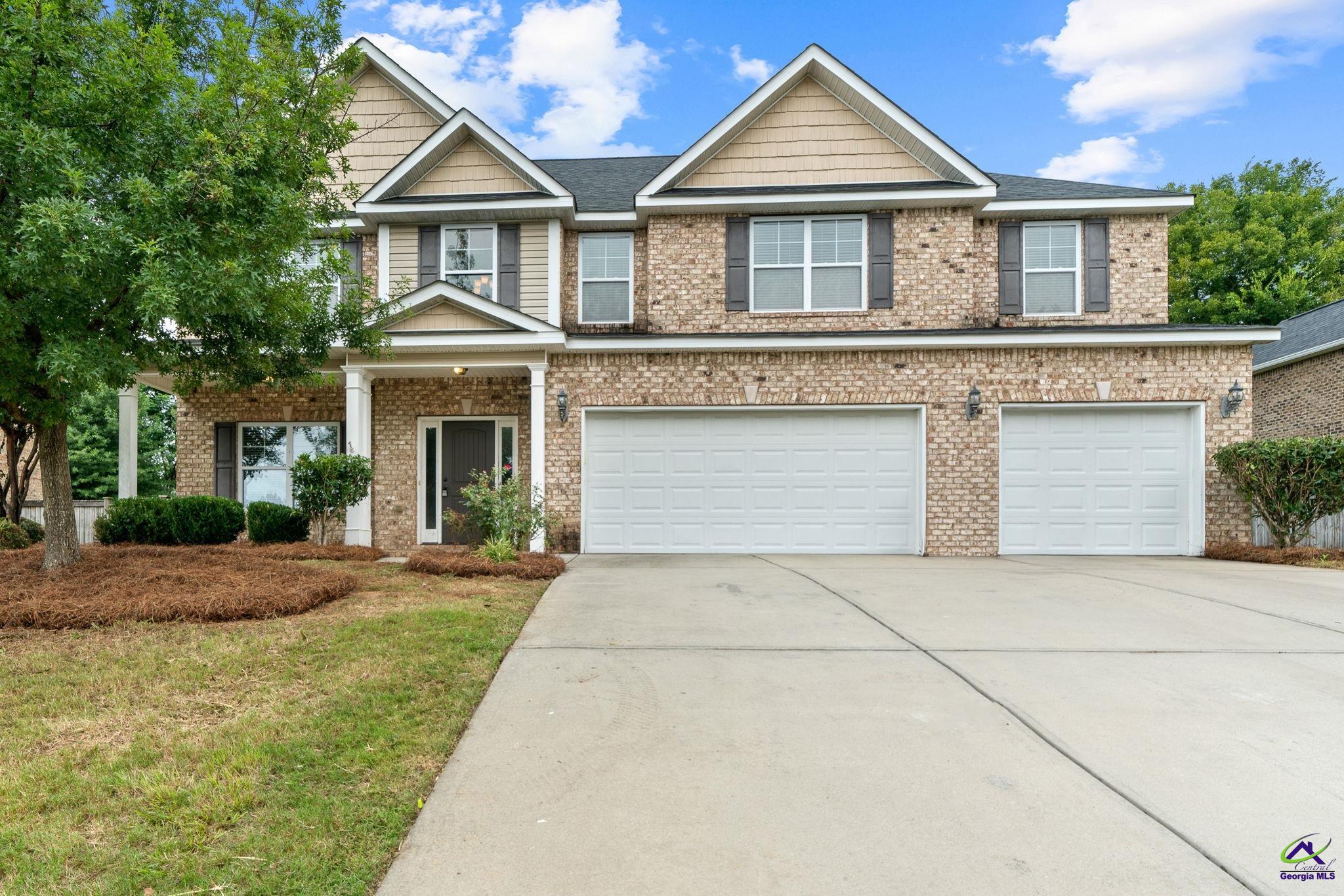 416 Red Hawk Pointe