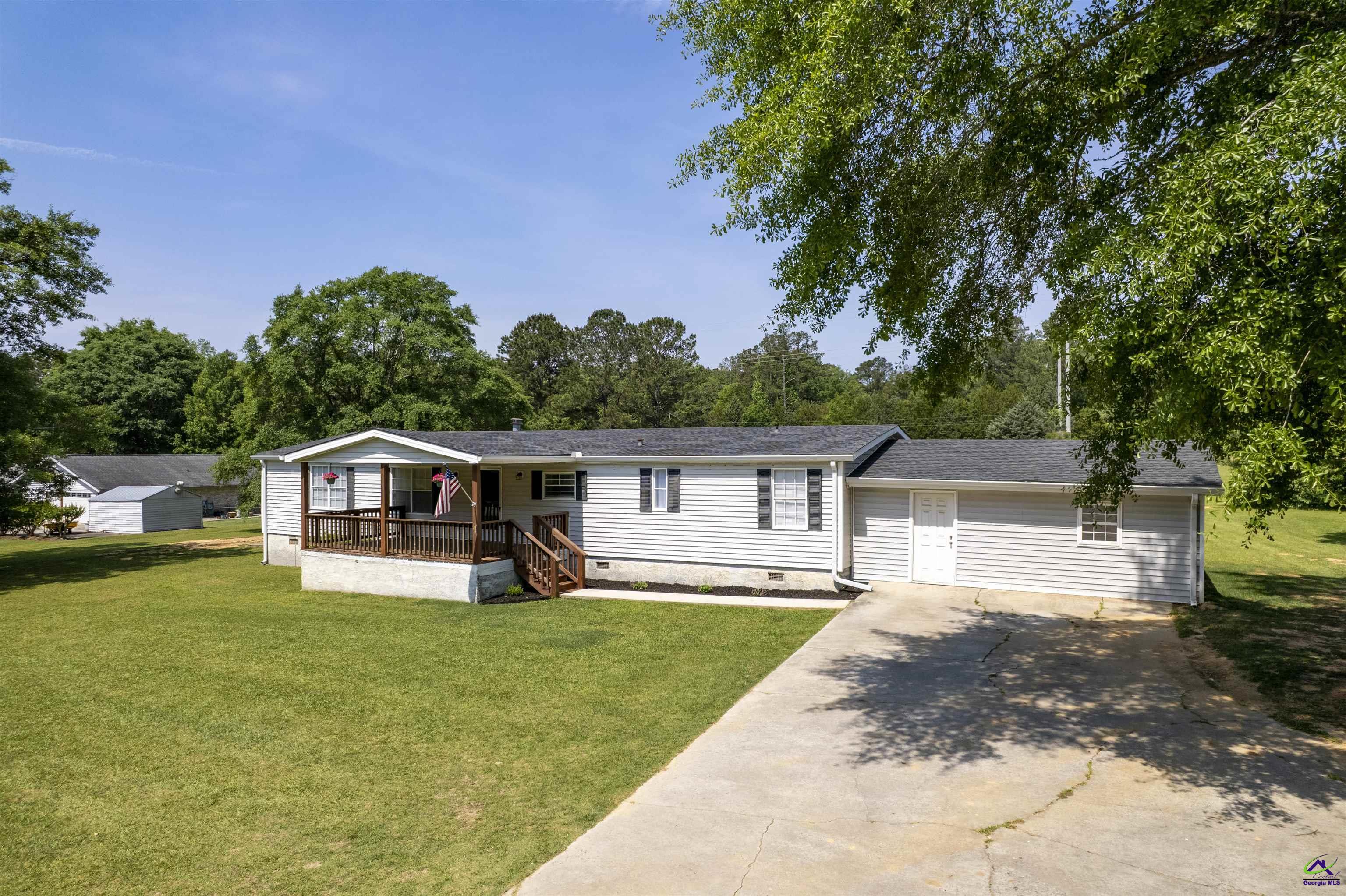 3235 Moody Road