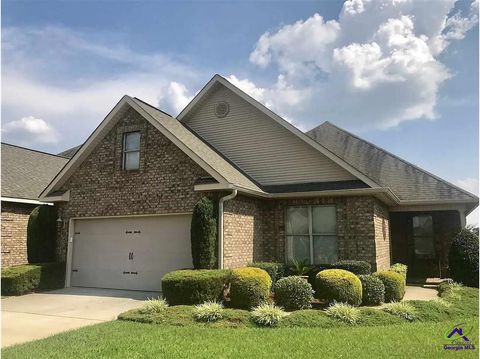 518 Eagle Springs Dr. Centerville GA 31008