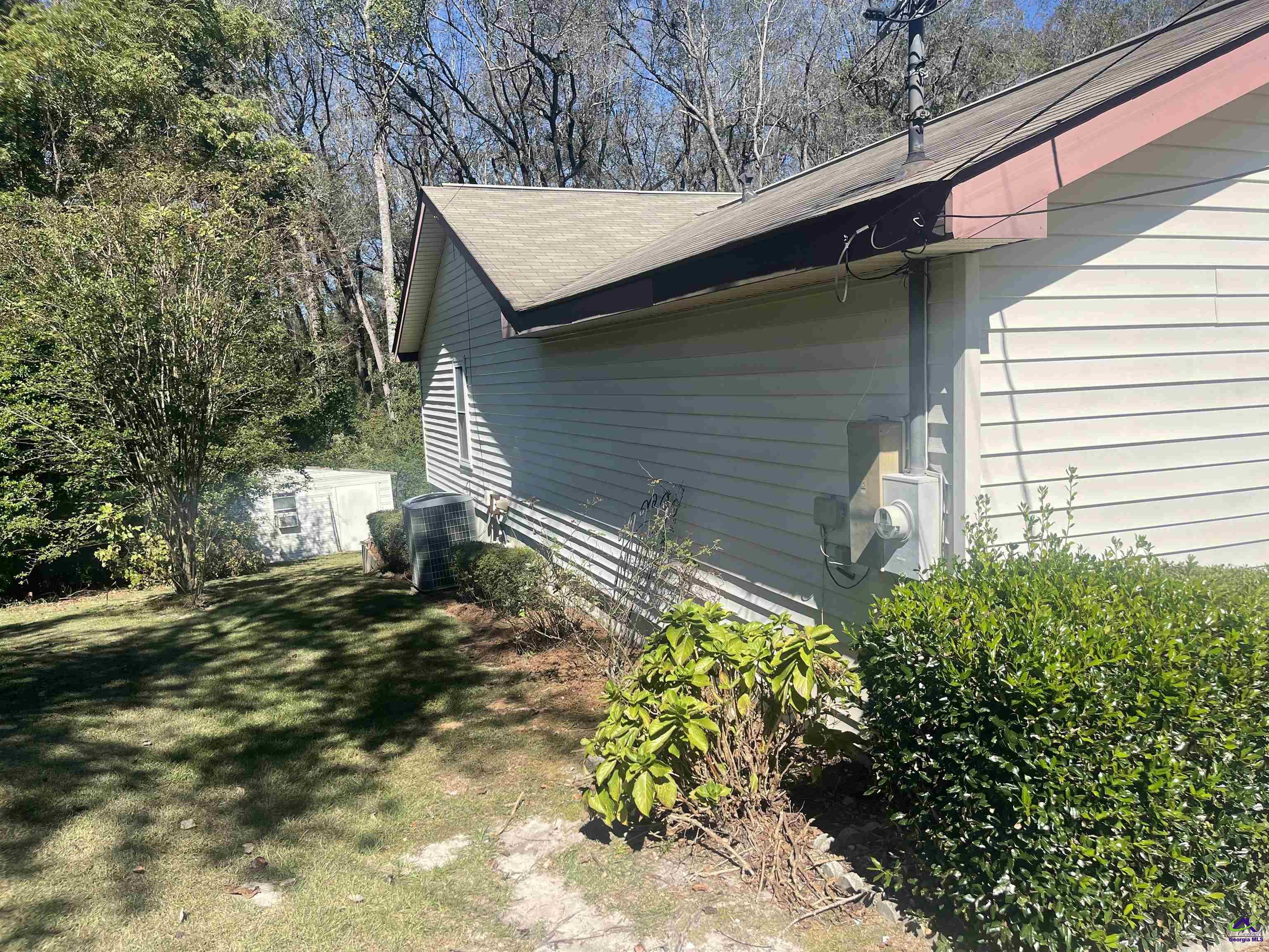 213 BUCKSKIN Drive