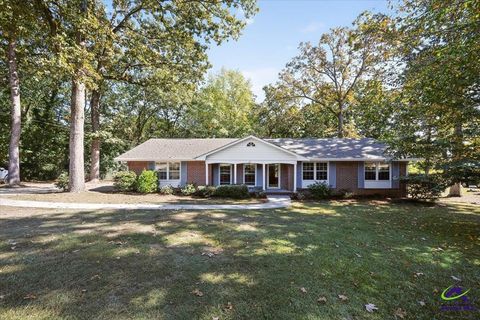 69 Oakridge Drive Forsyth GA 31029