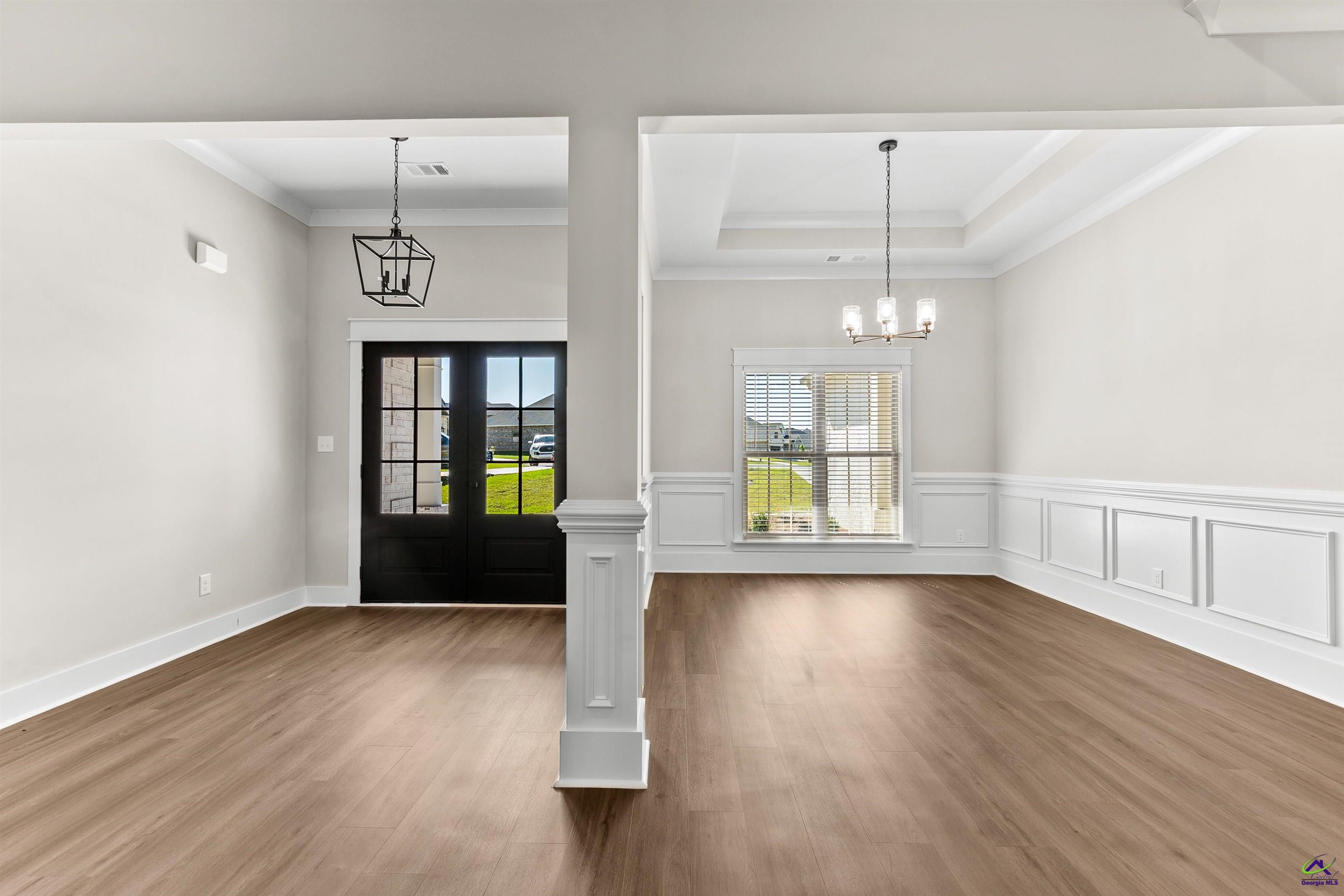 217 Golden Chestnut Bend