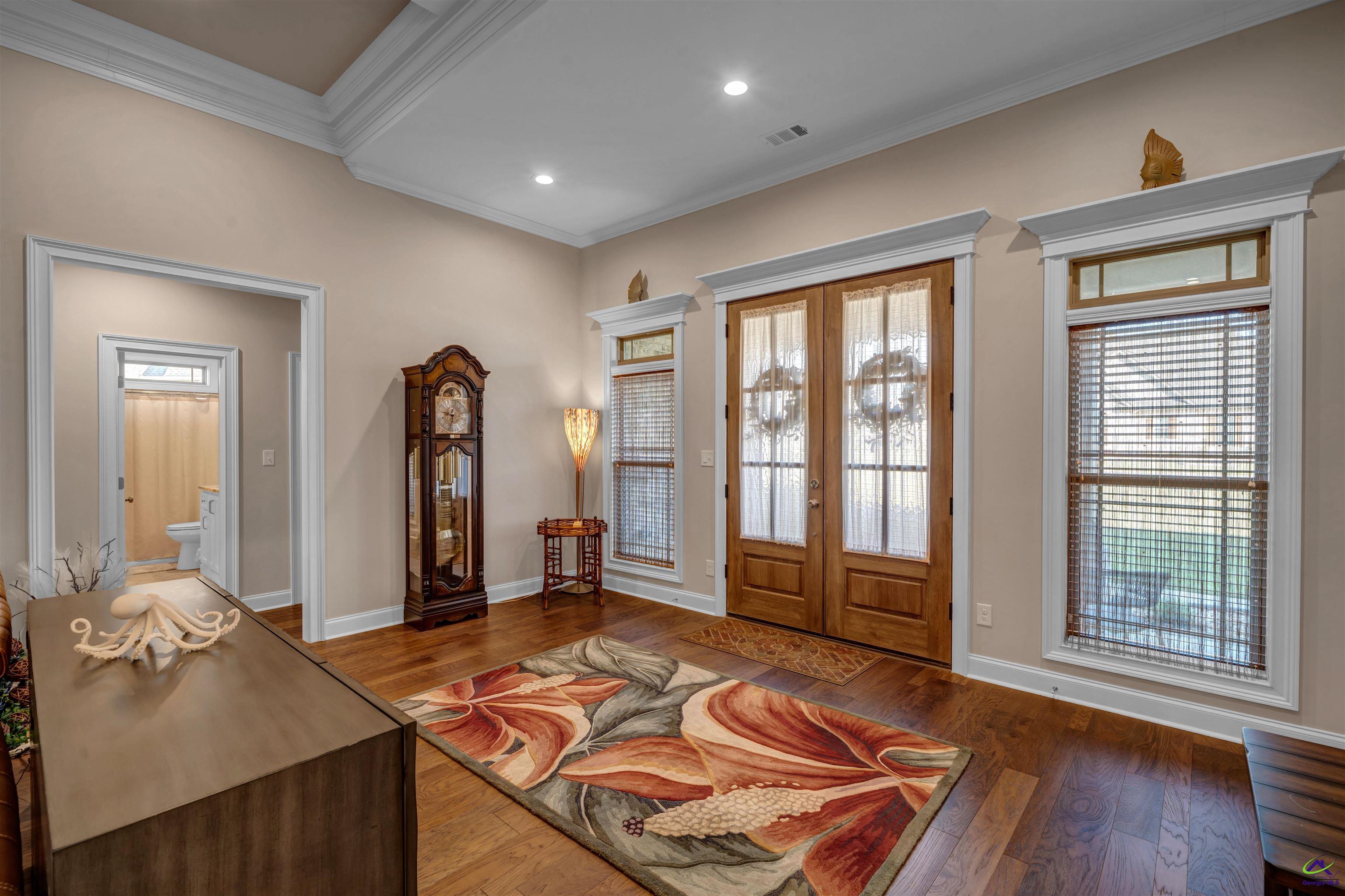 200 Bristleleaf Path