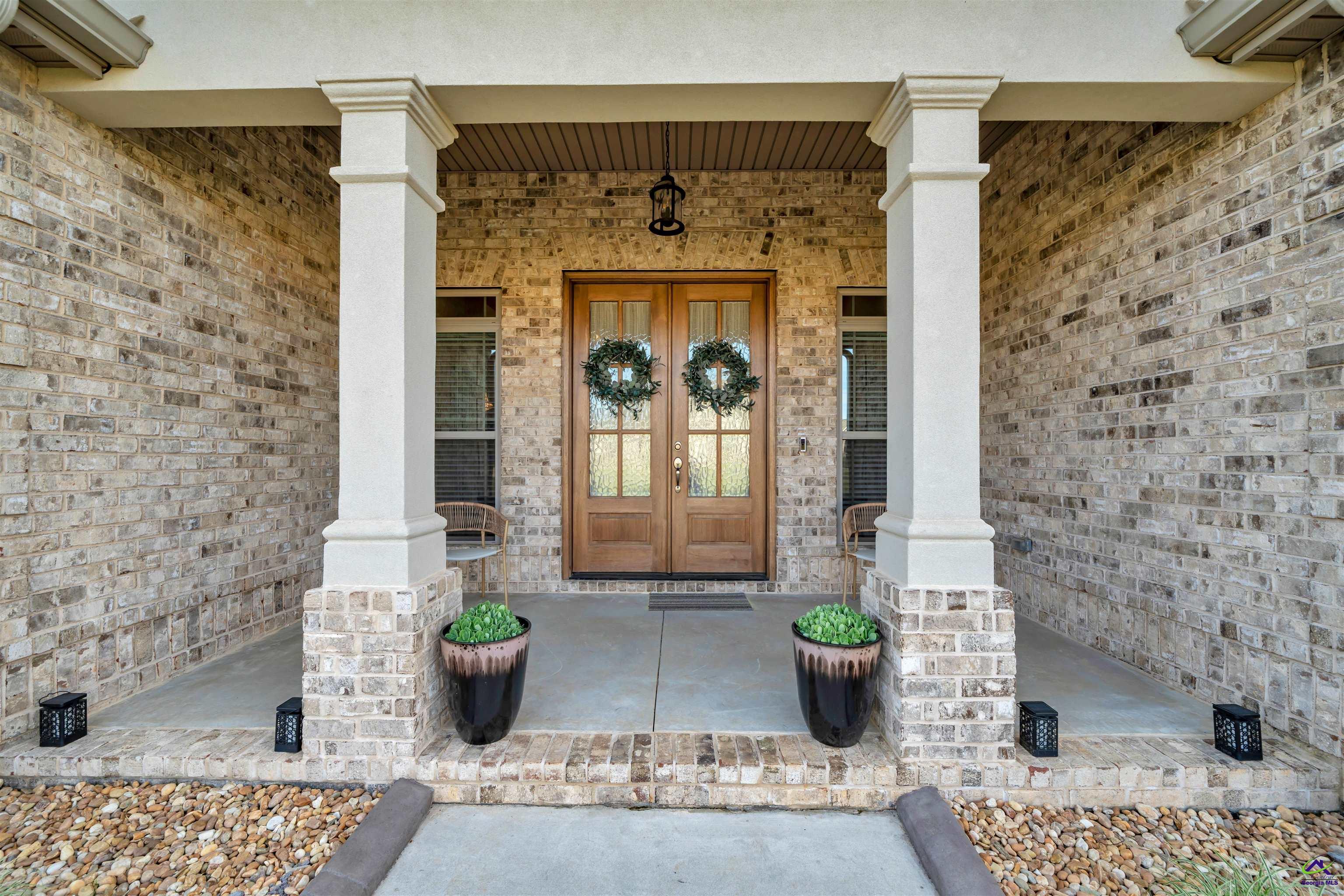 200 Bristleleaf Path