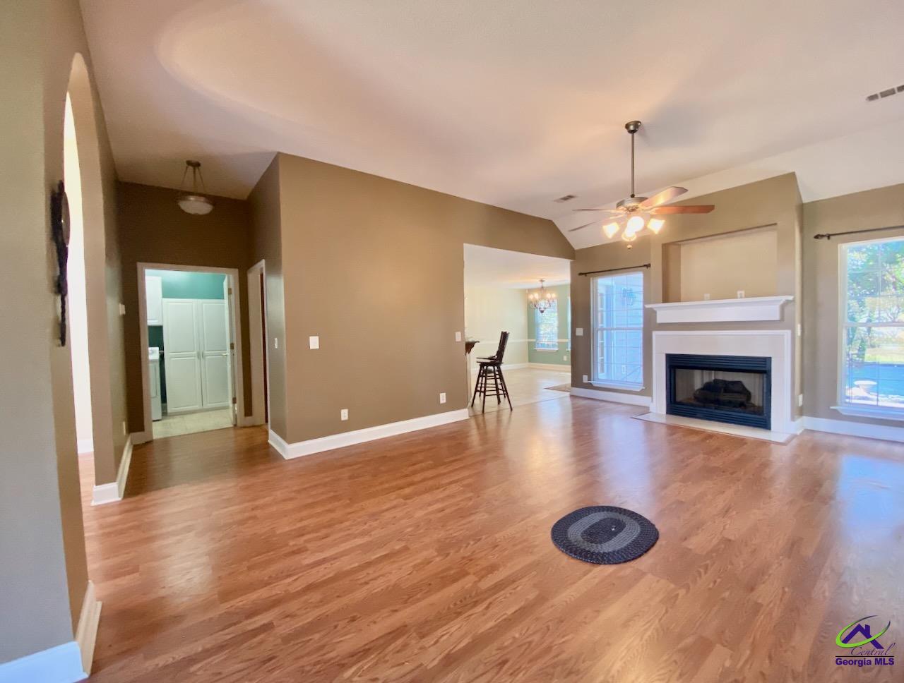 124 Lake Lillian Drive