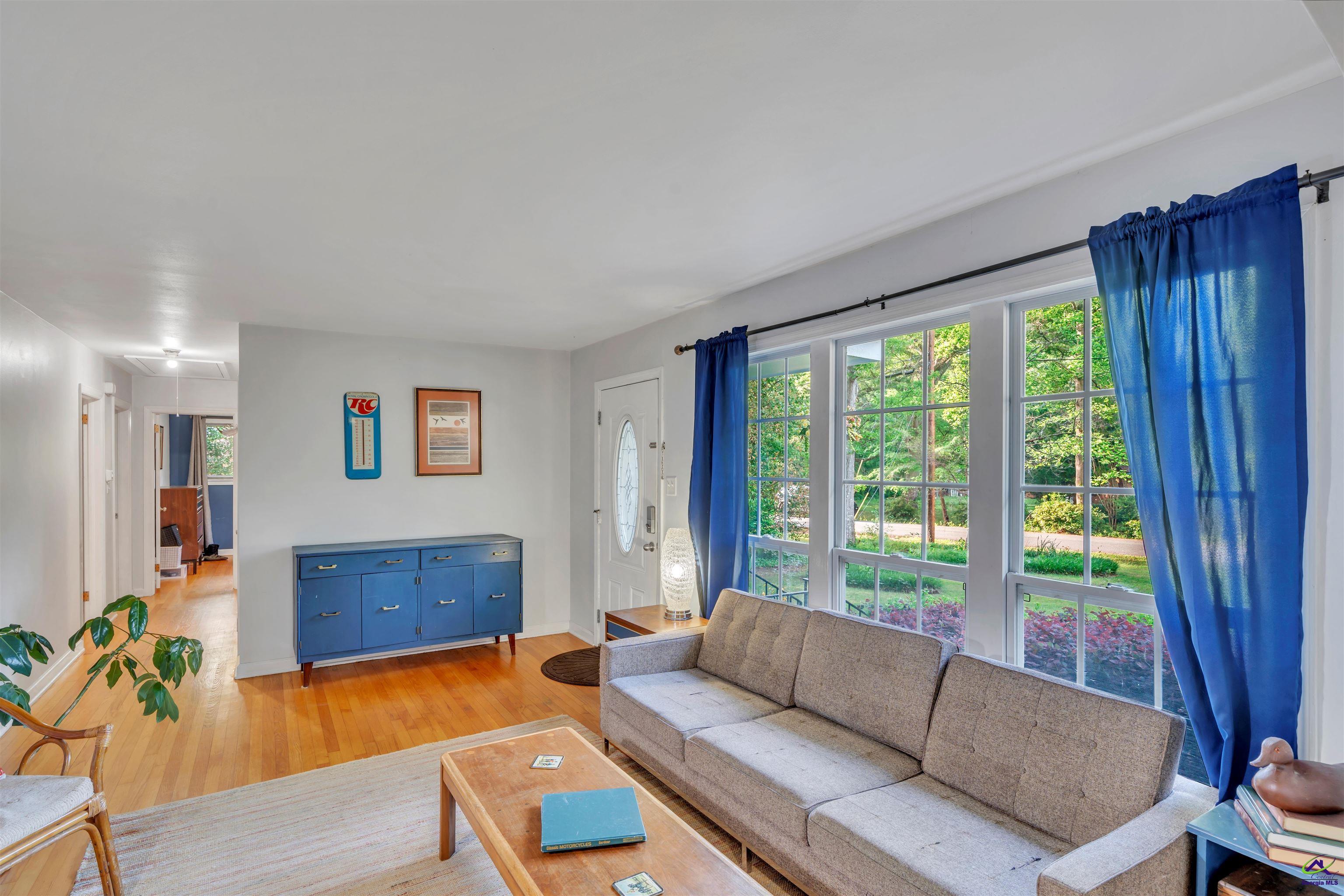 416 Alan-A Dale Court