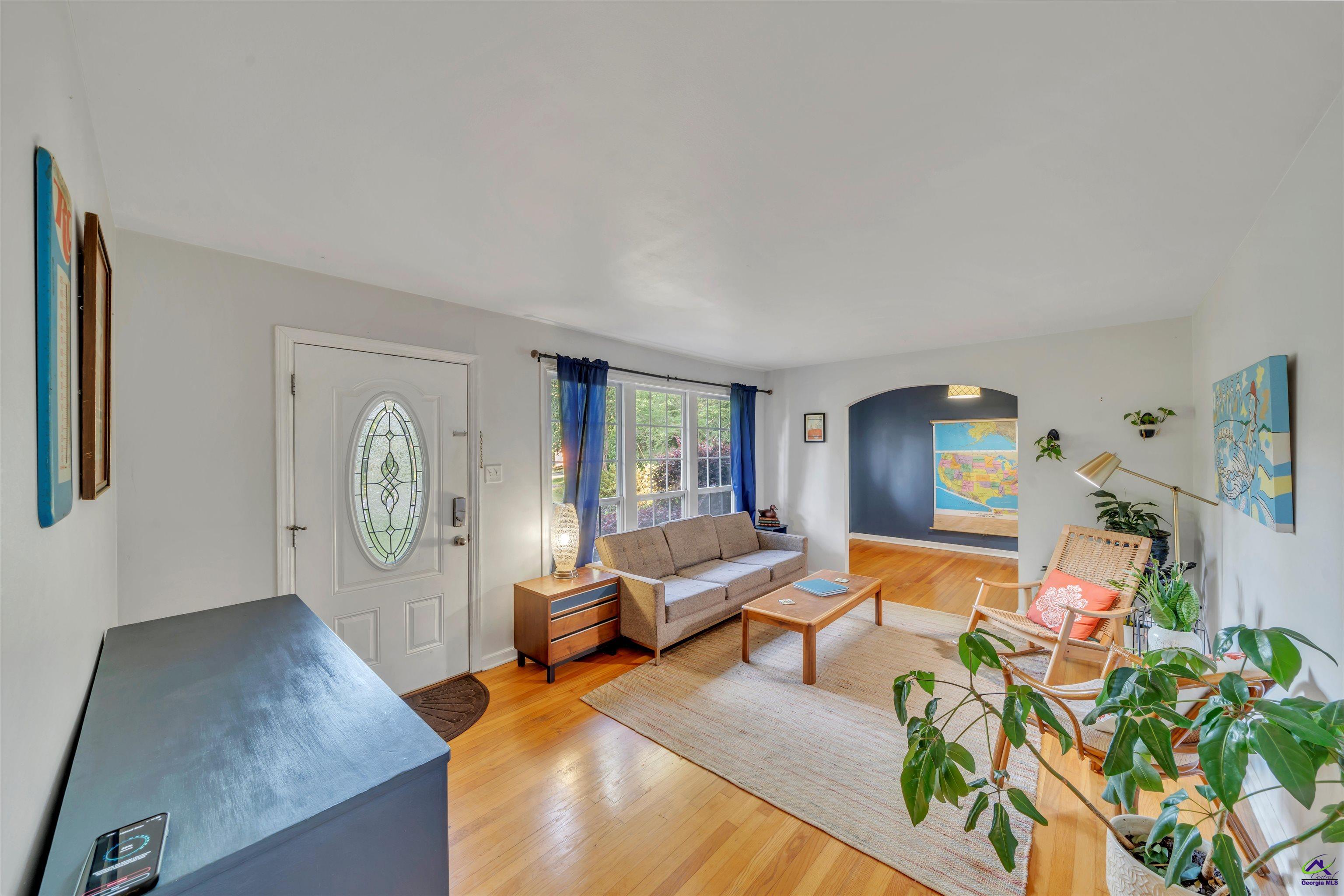 416 Alan-A Dale Court