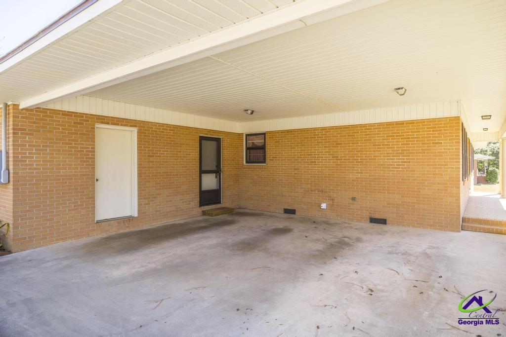 701 S GA  87 Highway