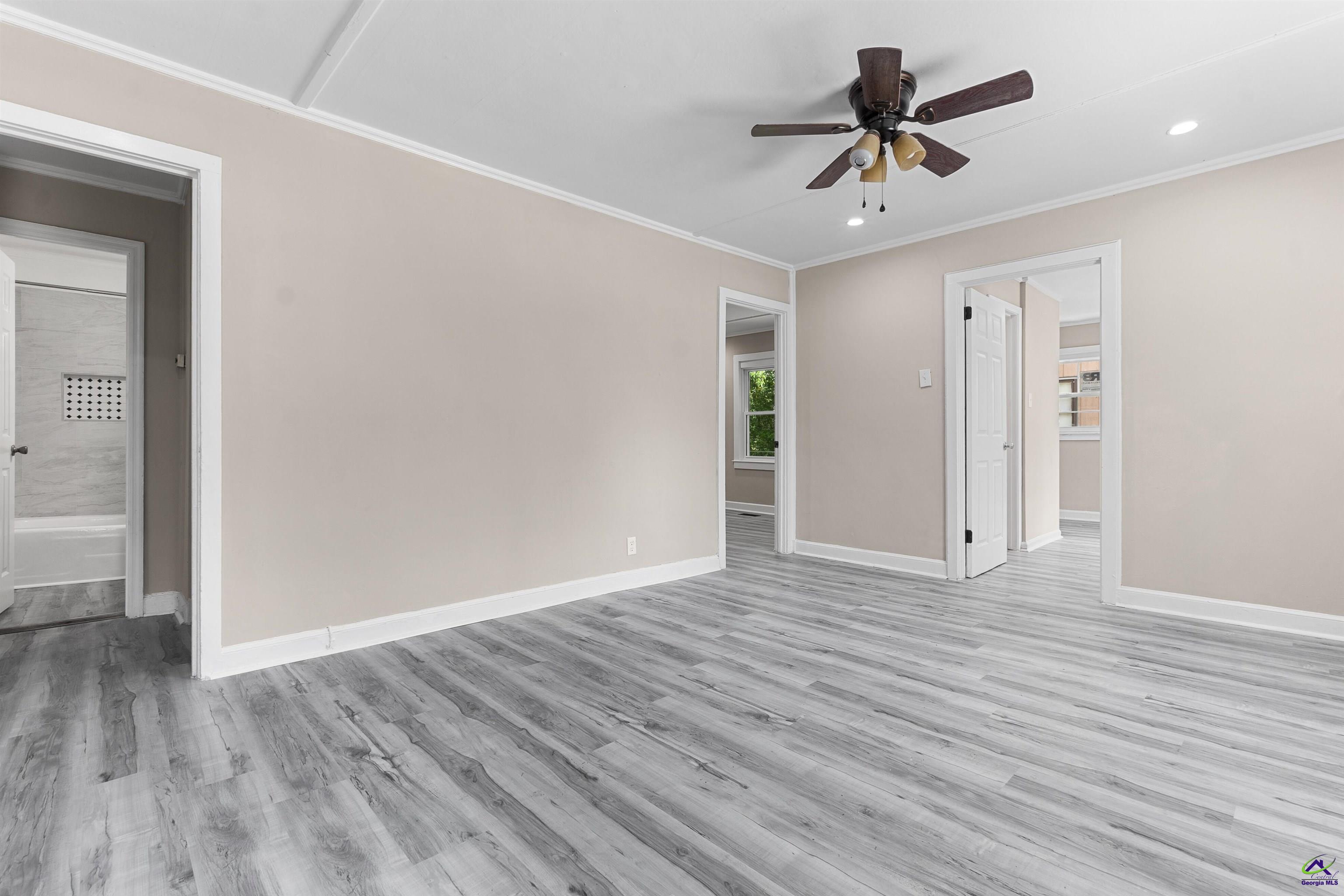 1227 Auburn Drive