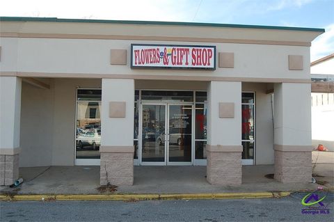 1747 Watson Blvd Warner Robins GA 31088