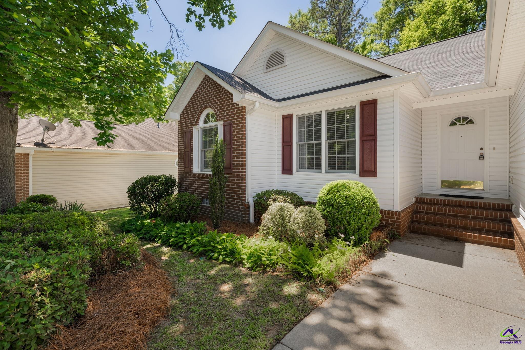 226 Autumn Trace Court