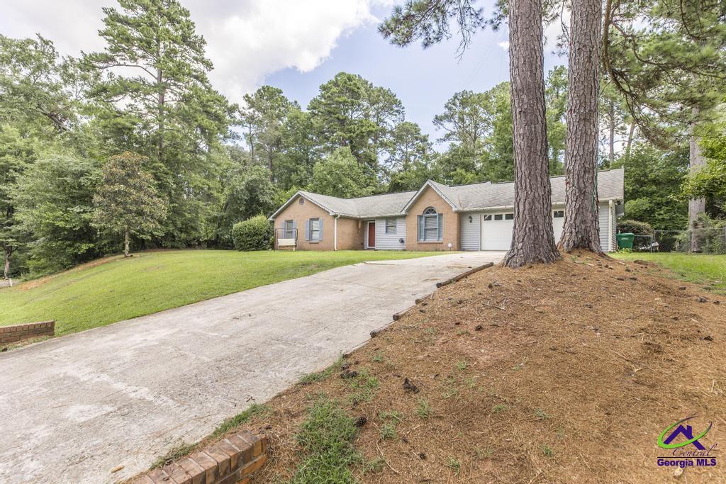 110 Brittany Court