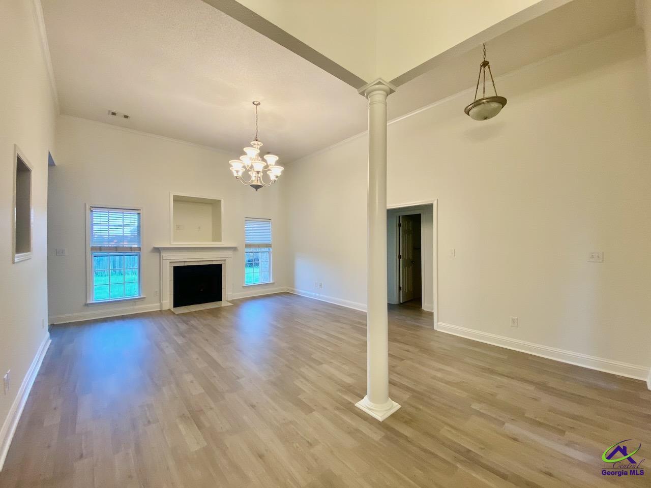 104 Manchester Lane