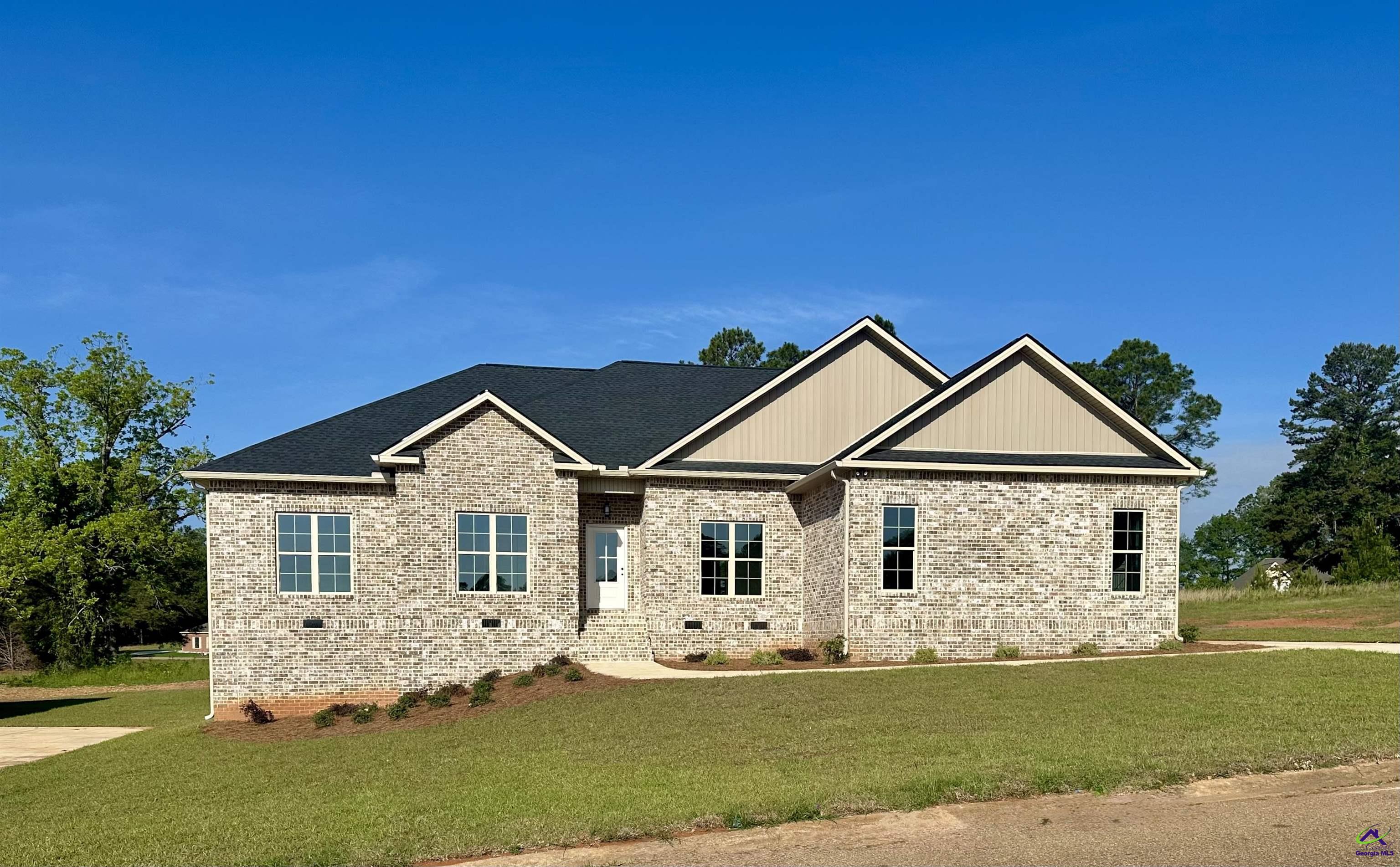 84 Camden Way