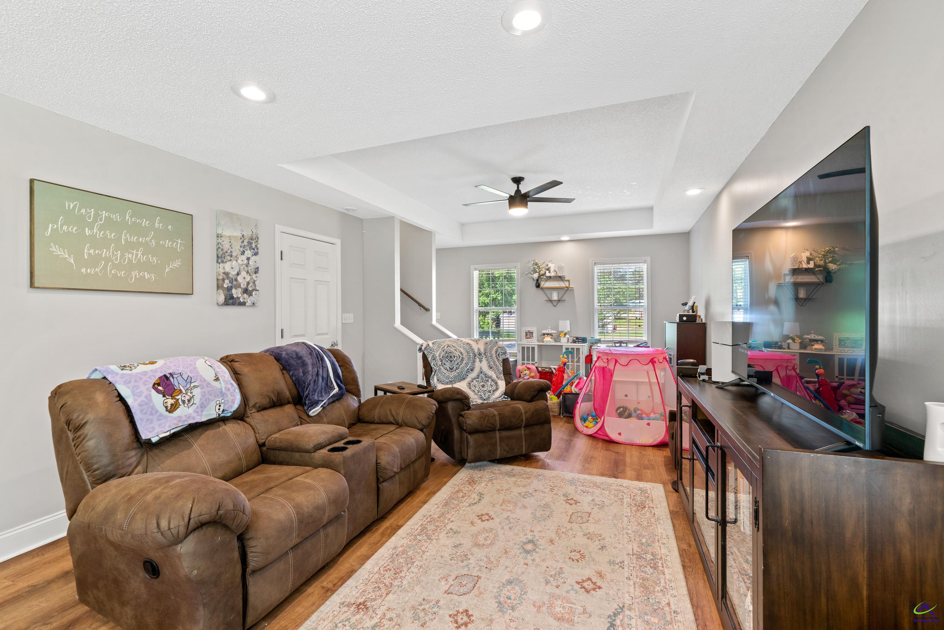 395 Chapman Road