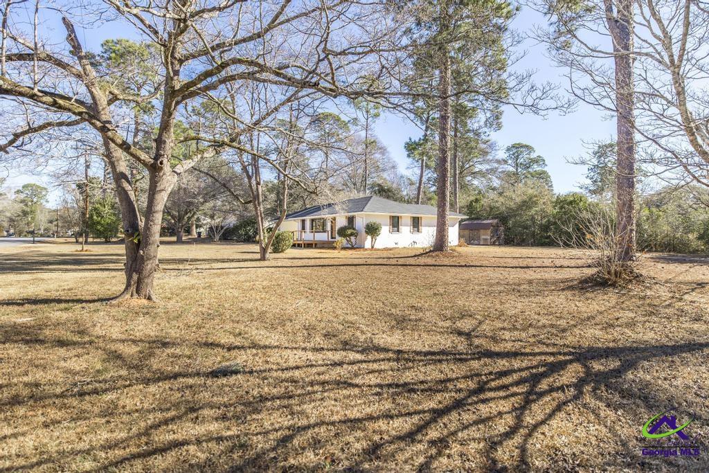 634 Pine Ridge Street