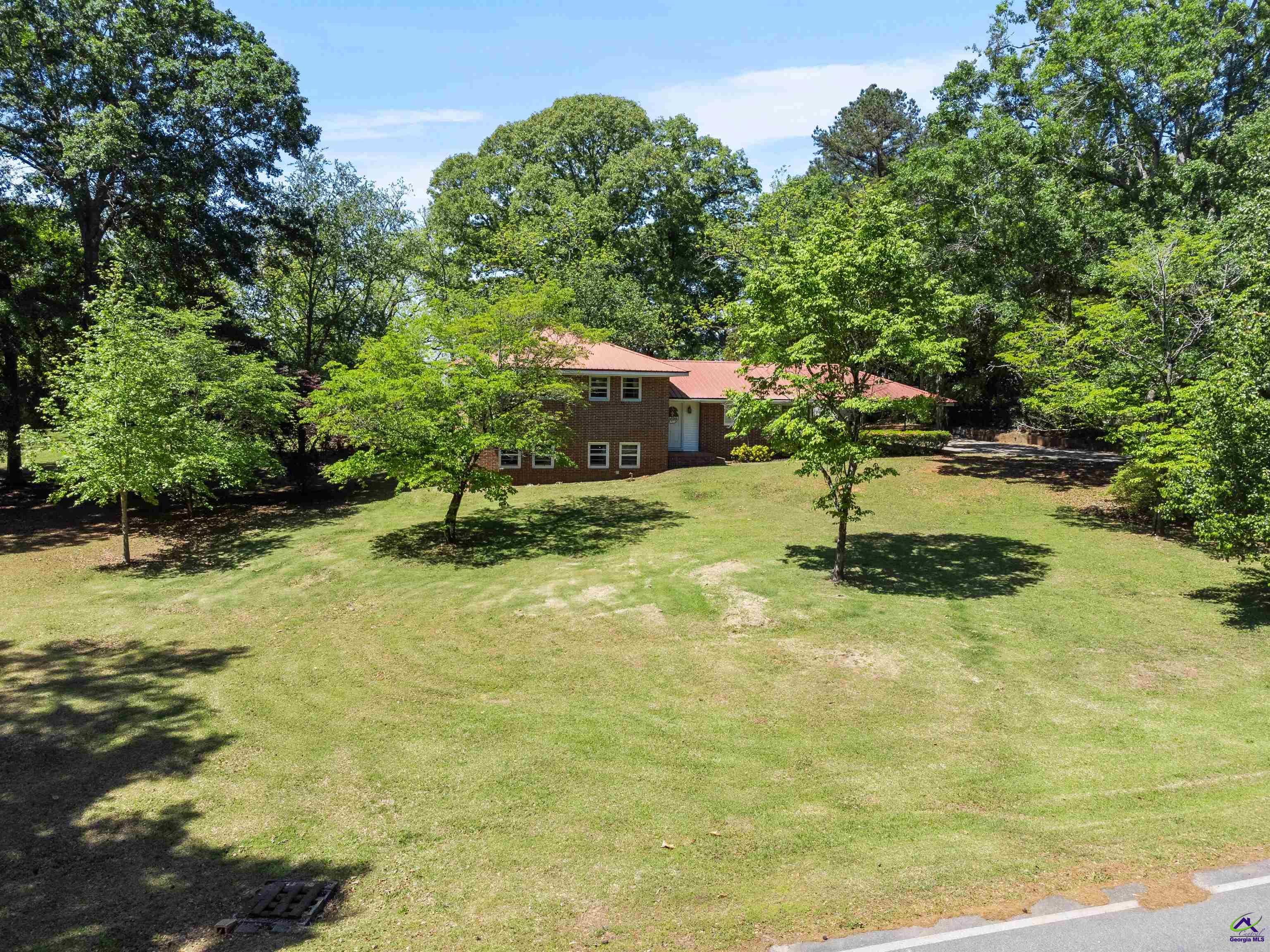82 Pineview Circle
