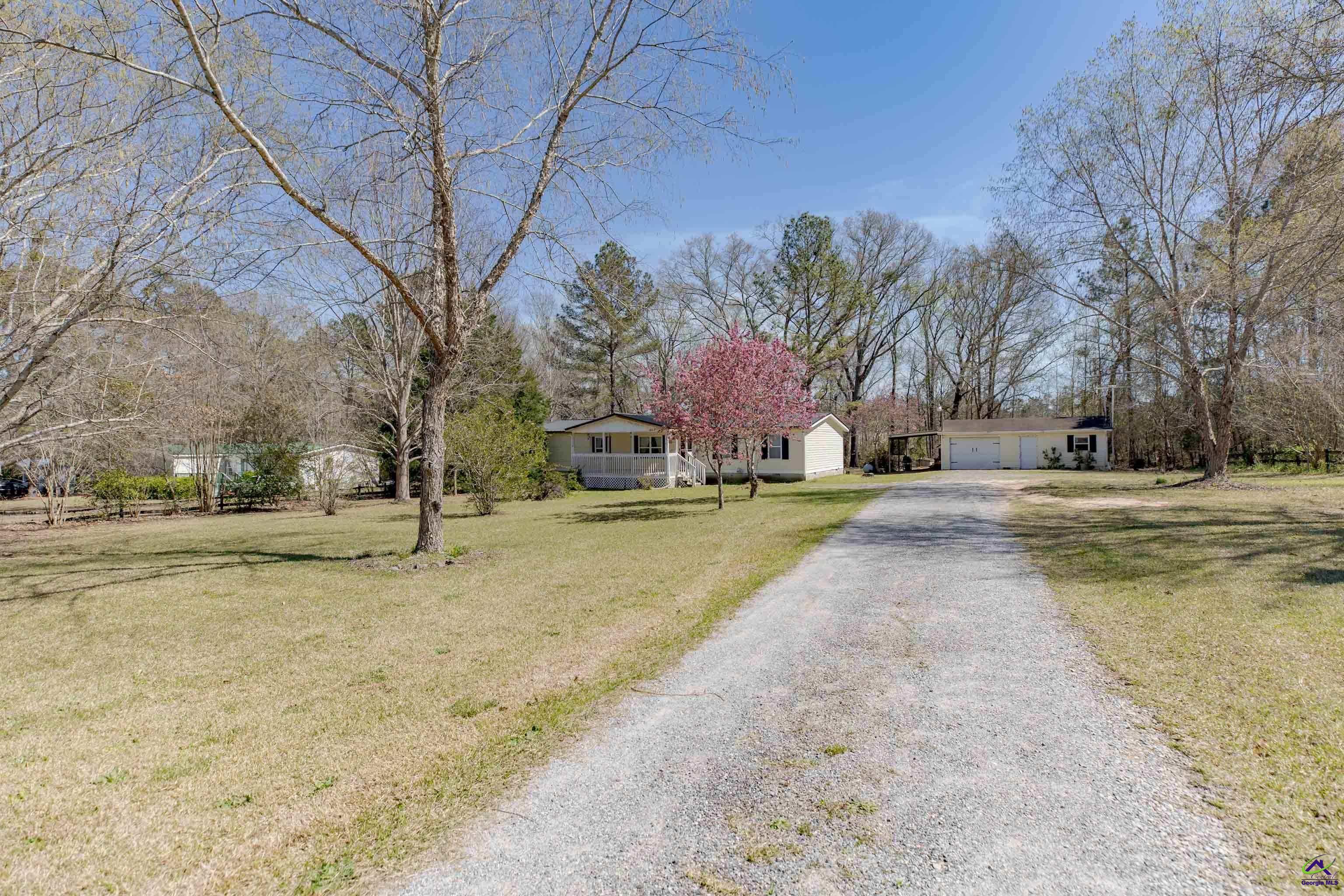 352 Edgewater Drive