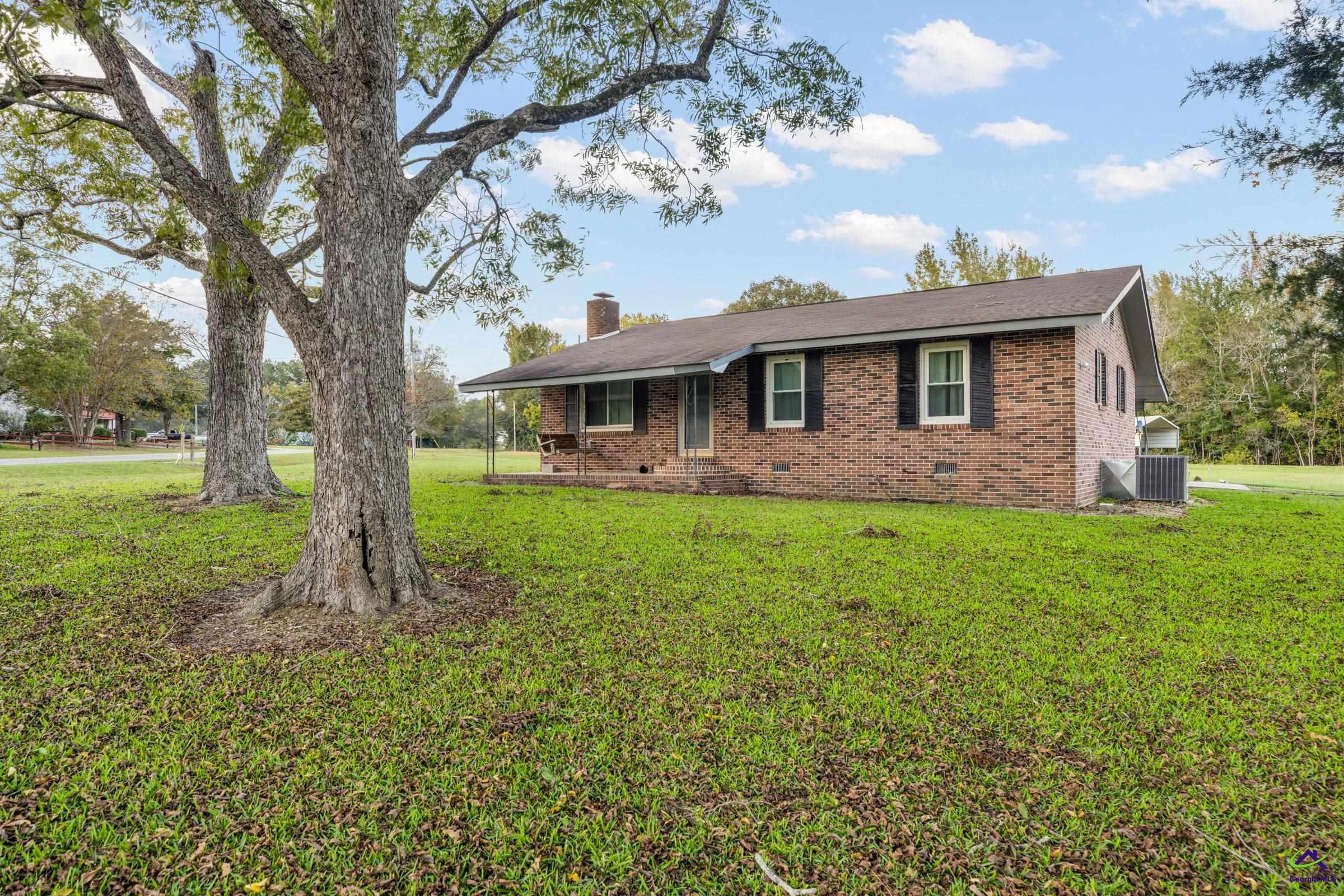 104 Lucas Road