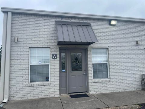 107 Independence Drive Warner Robins GA 31088