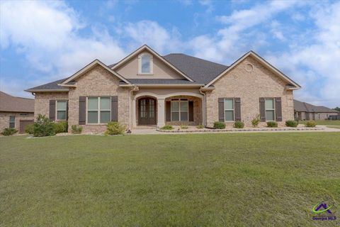 219 Rustic Live Oak Trail Bonaire GA 31005