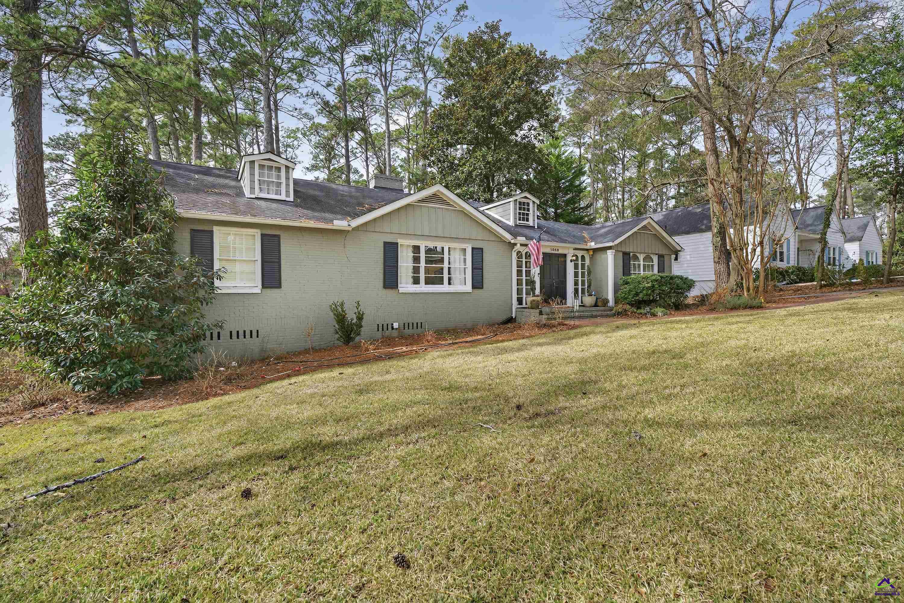 1868 Waverland Drive