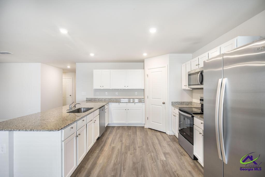 109 Creek Bluff Trail