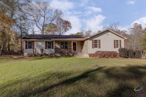 105 Oak Lake Drive Perry GA 31069