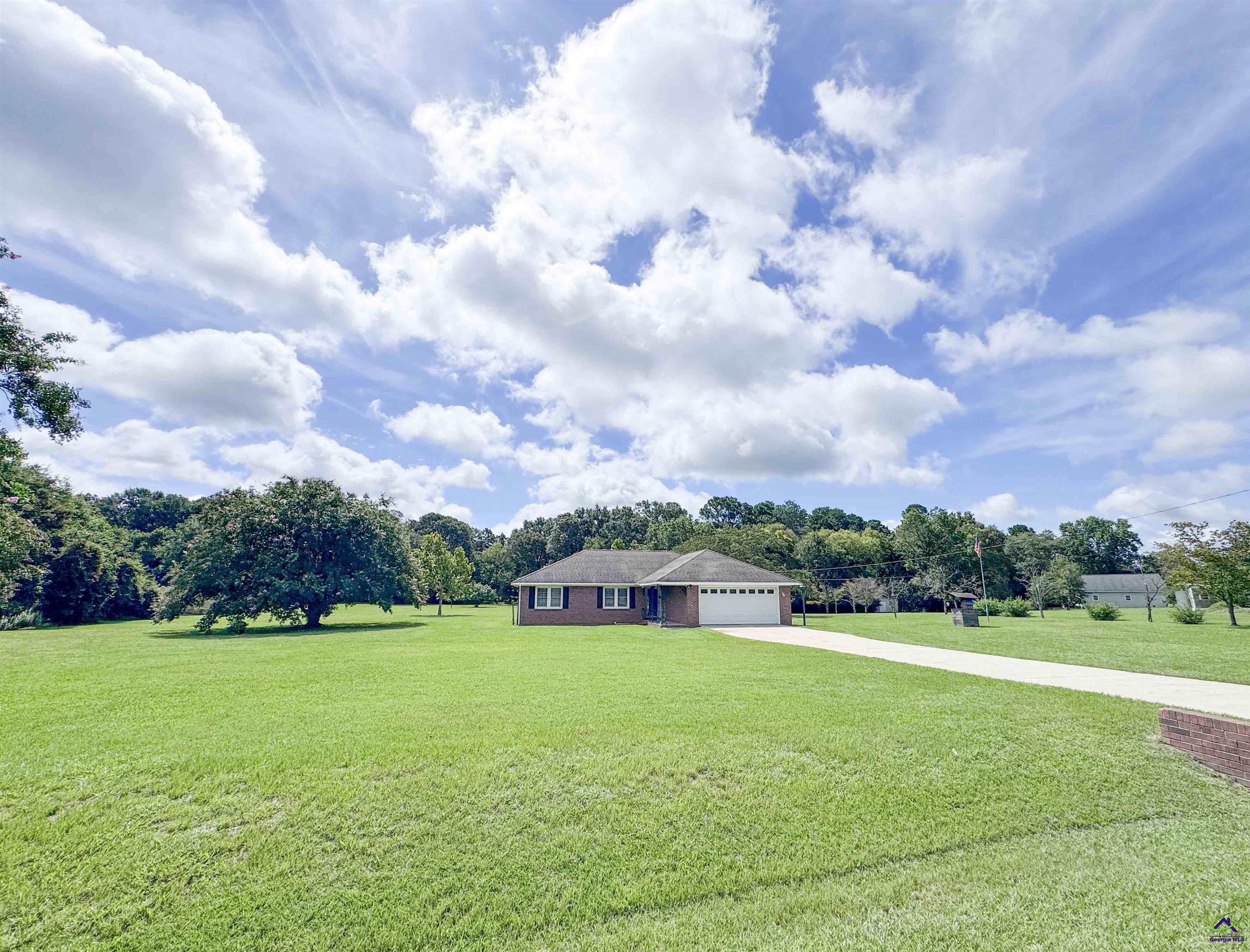 72 Shawnee Cir.