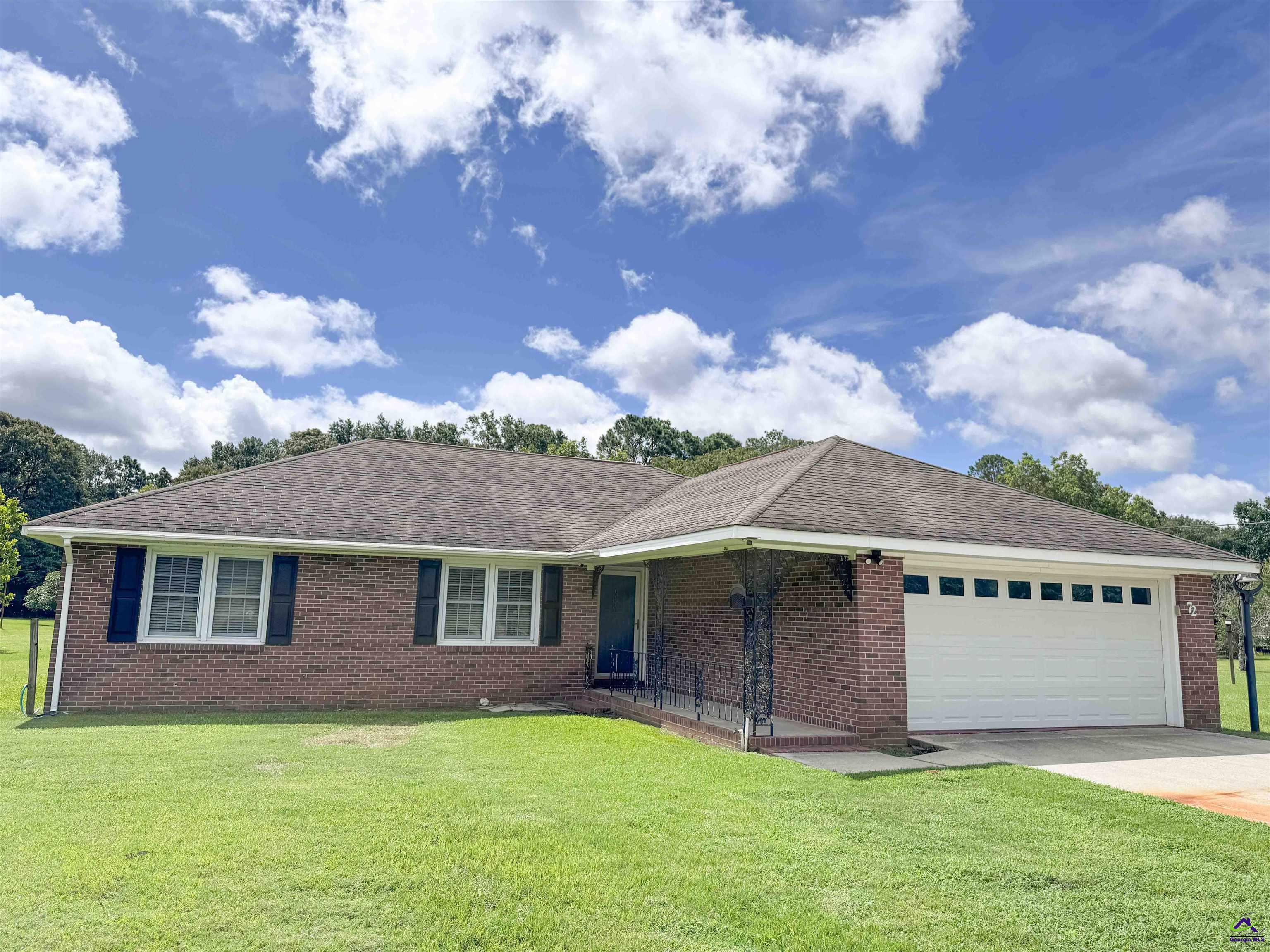 72 Shawnee Cir.