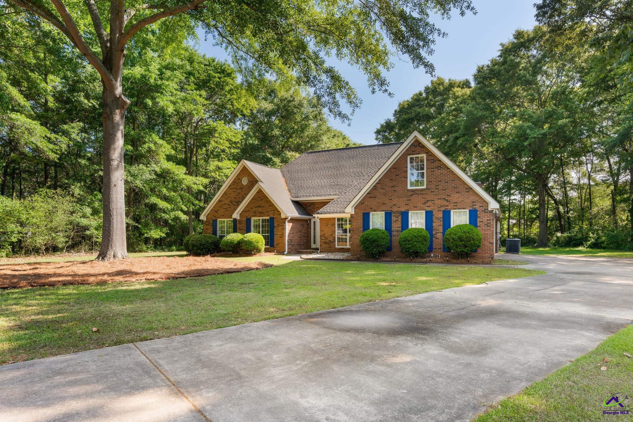 101 Saddlefield Court