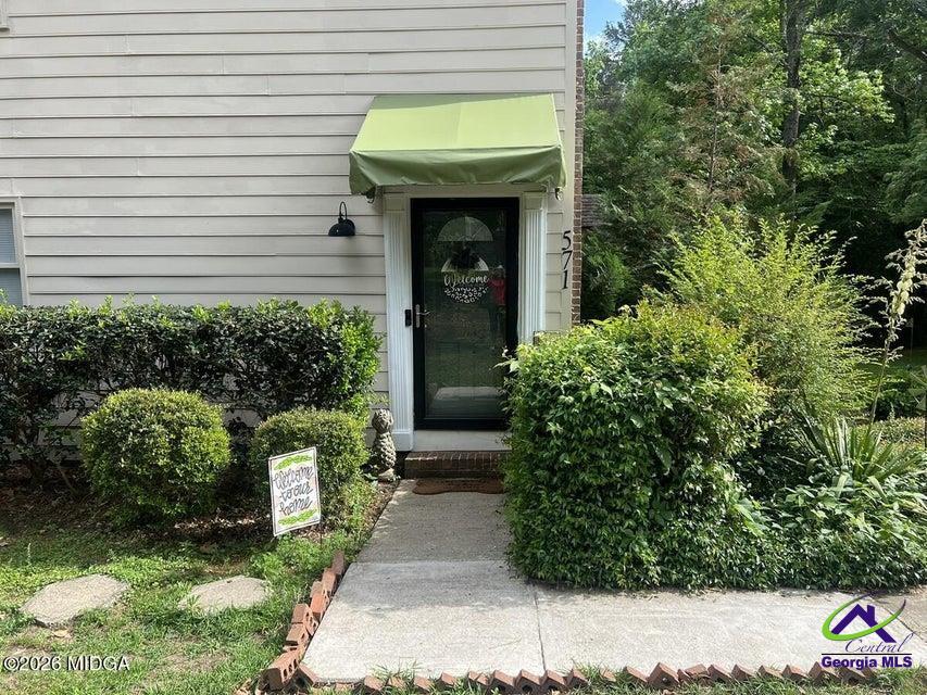 571 Bel Meade Place