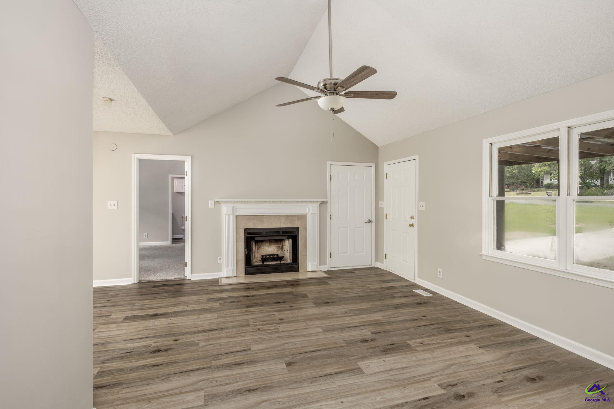 1029 Santa Fe Trail