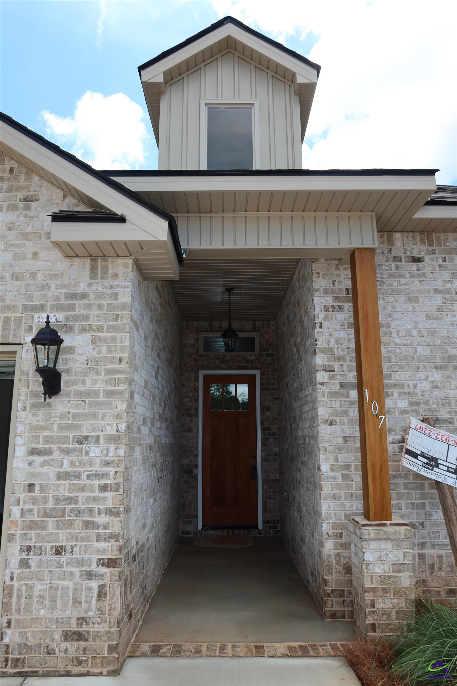 107 Mayberry Lane