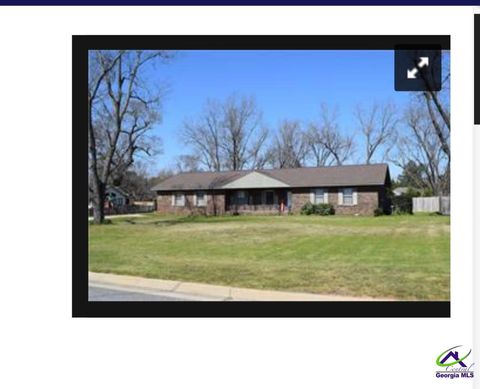 201 Feagin Mill Warner Robins GA 31088