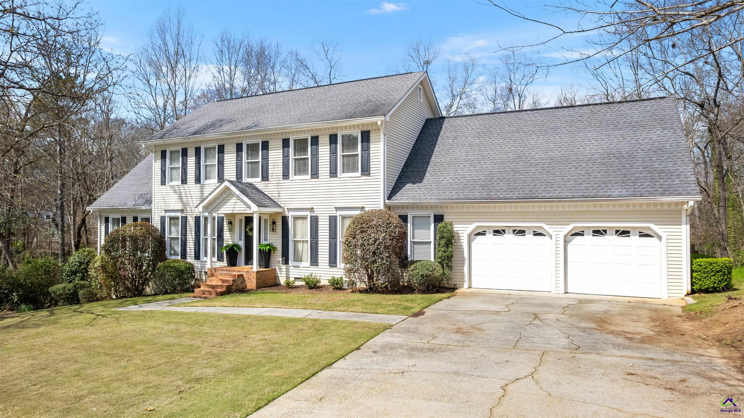 206 Huntington Court