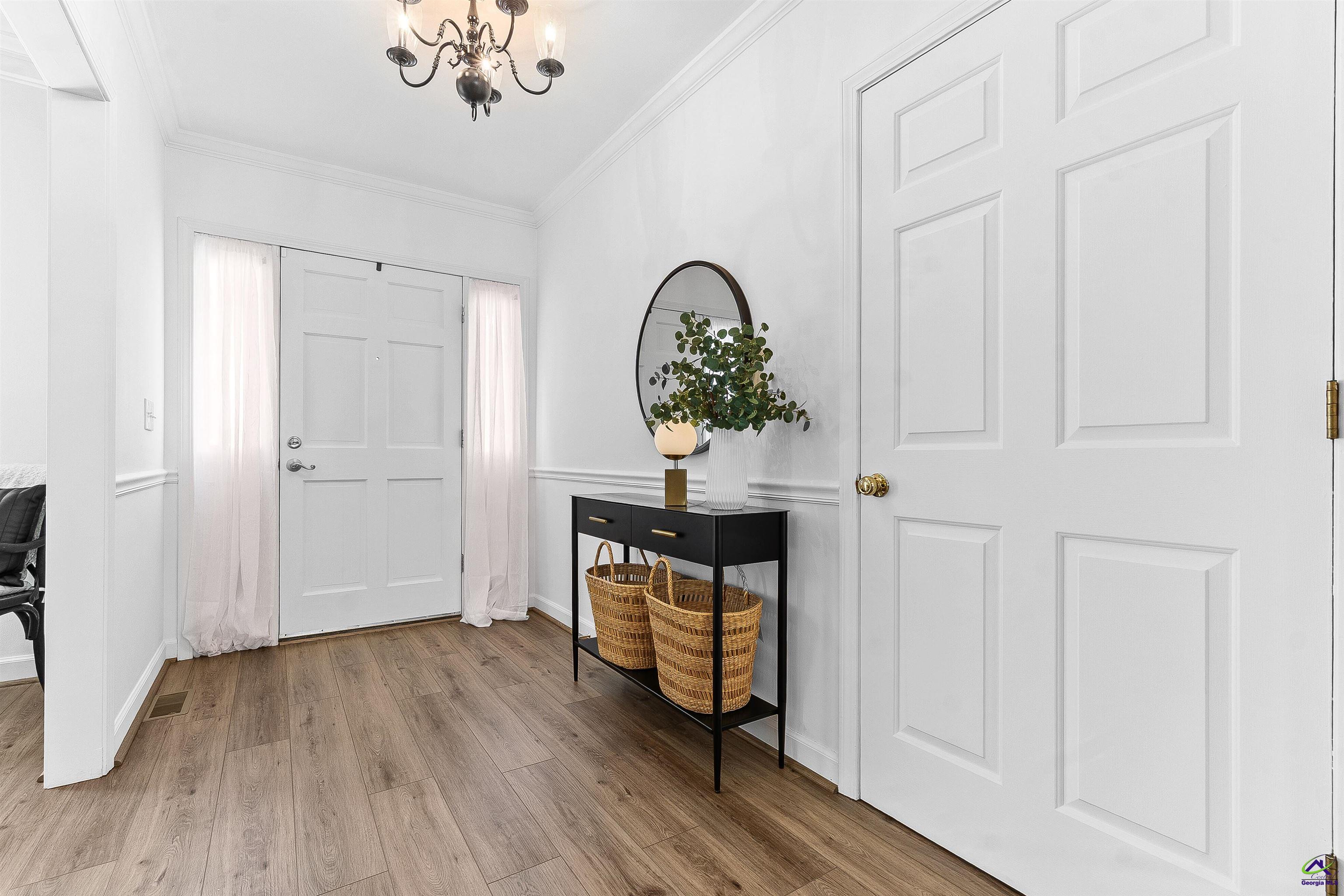 206 Huntington Court