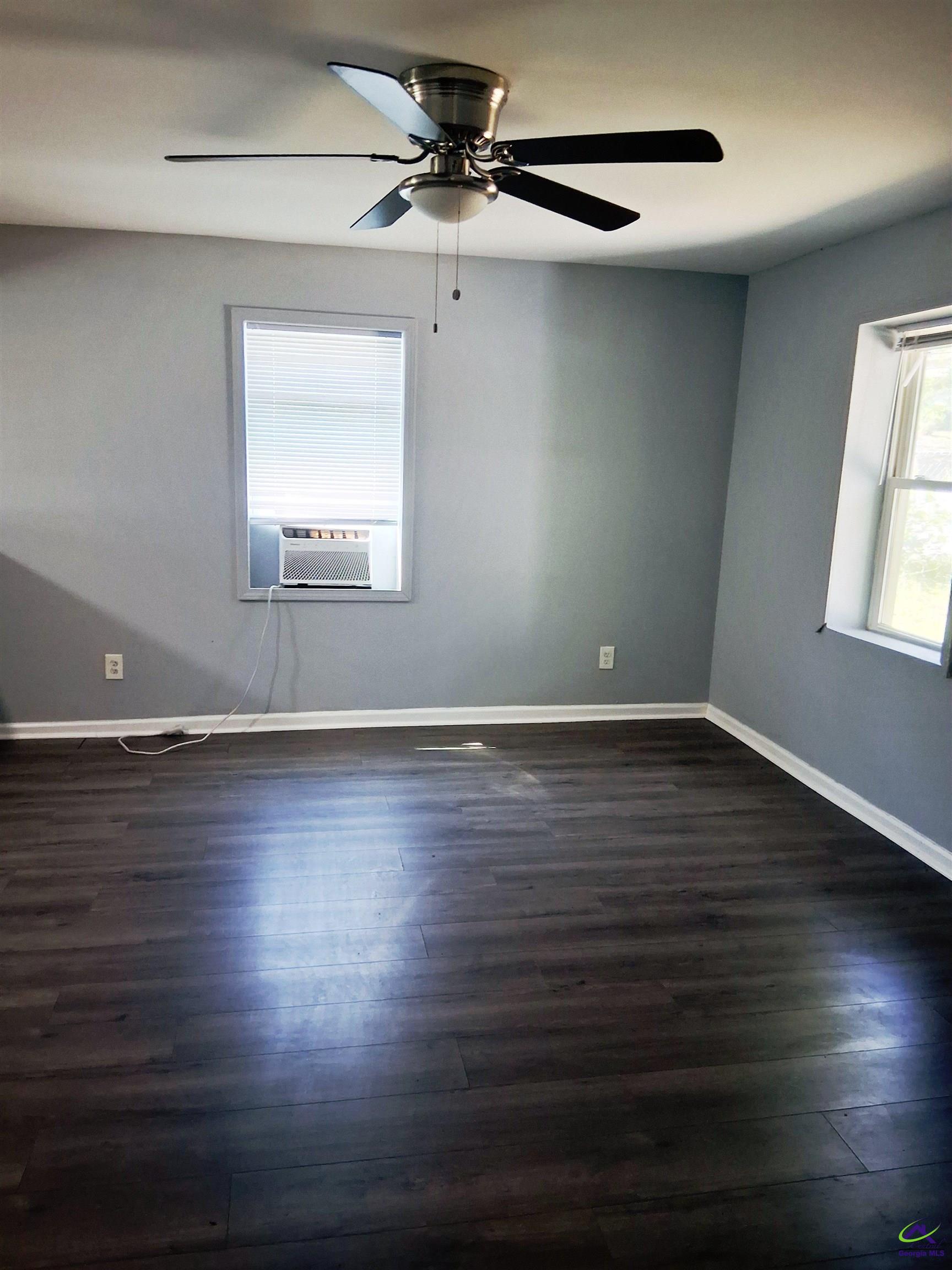 3990 Atlantic Avenue