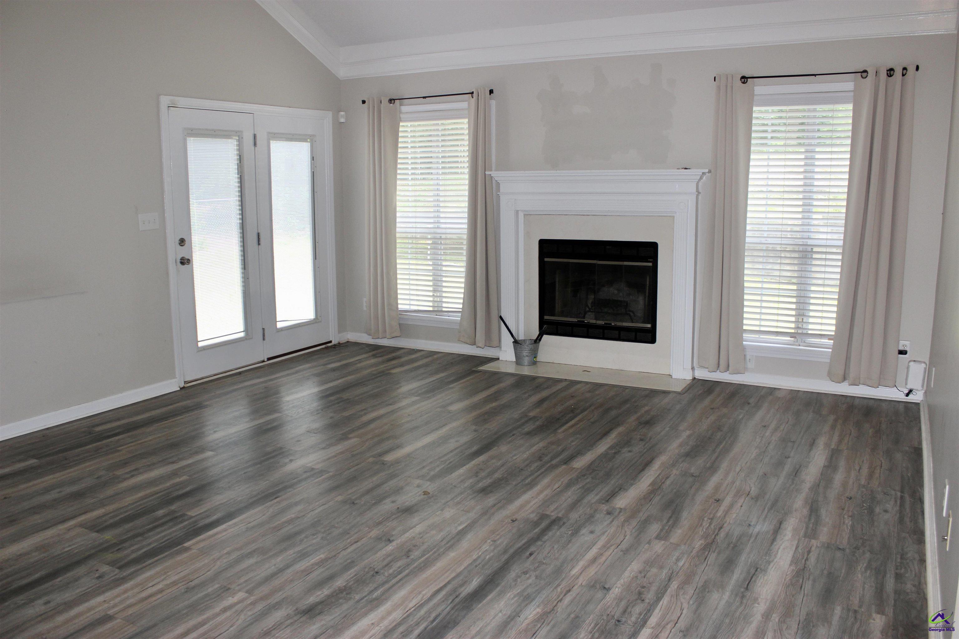 125 Buckskin Trail