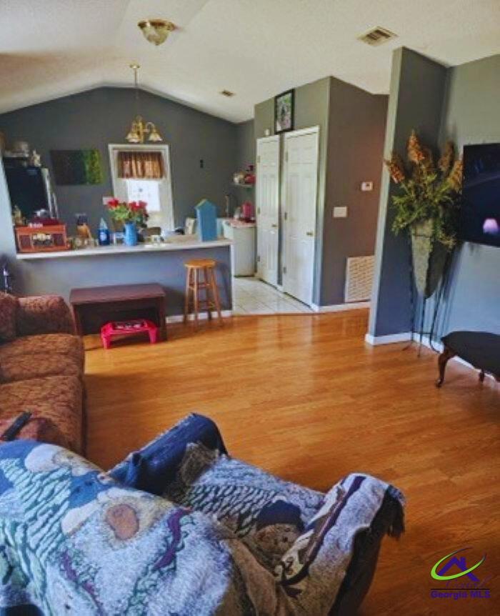 304 Orchard Way