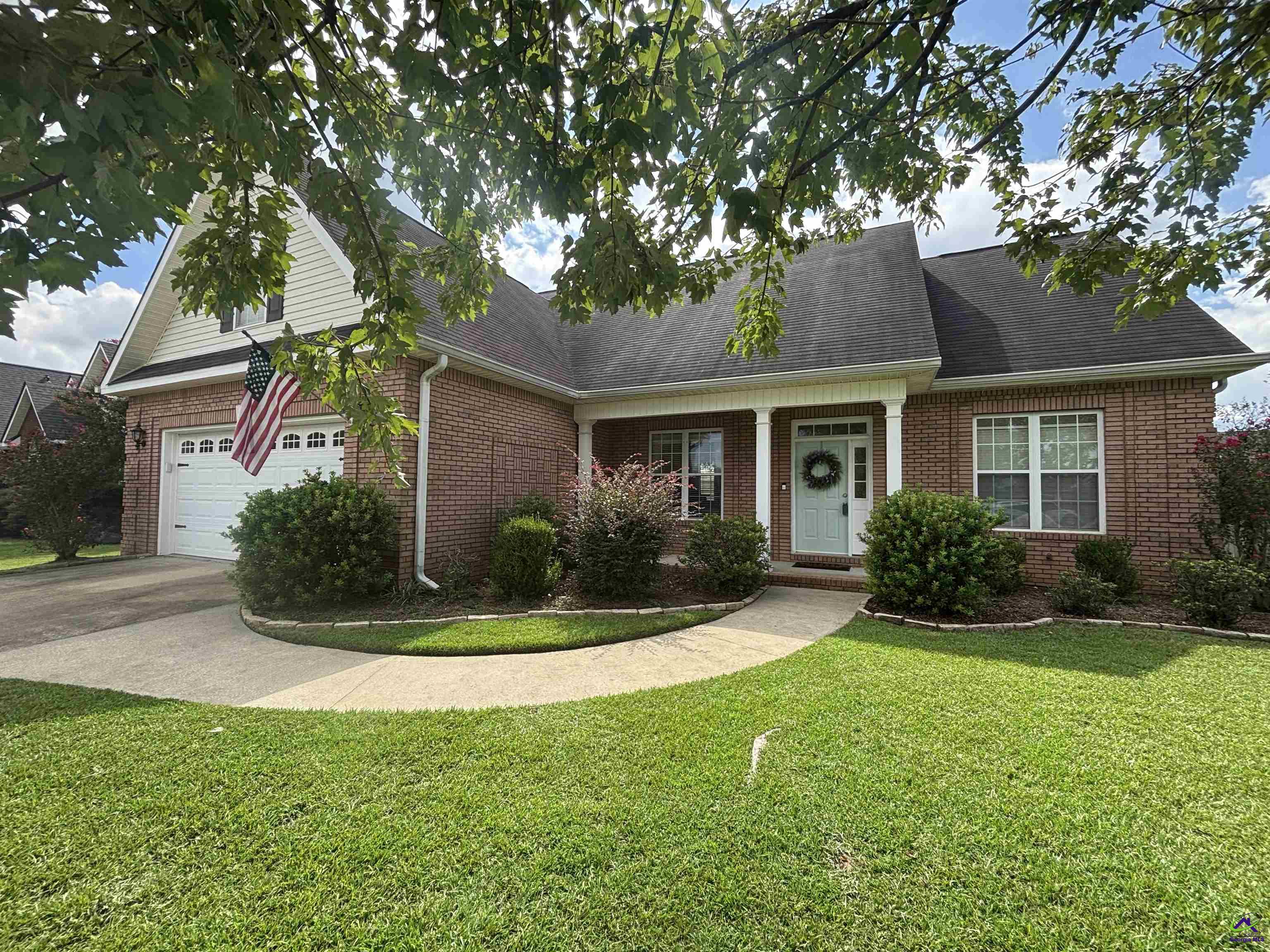 112 Dovercot Drive