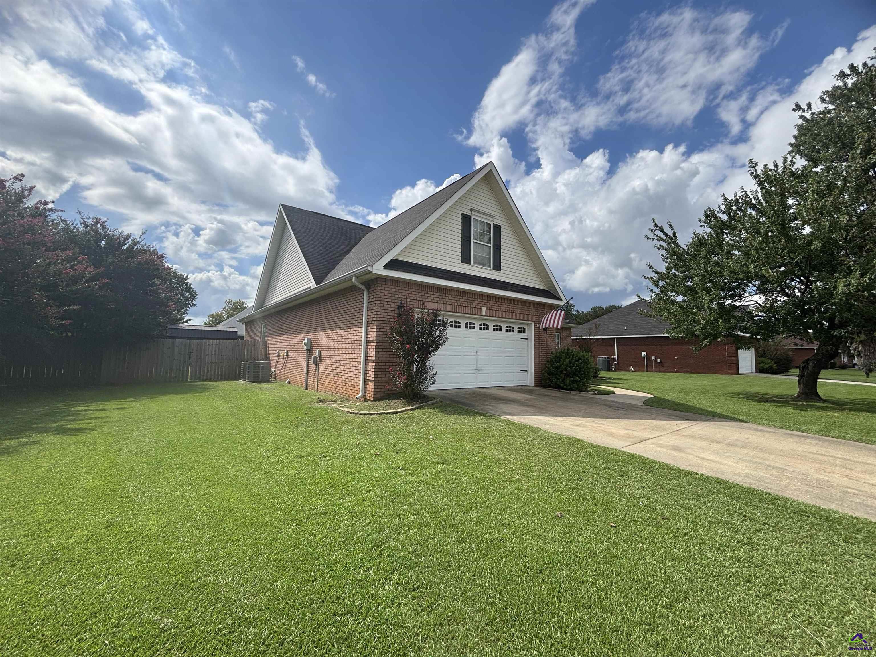 112 Dovercot Drive