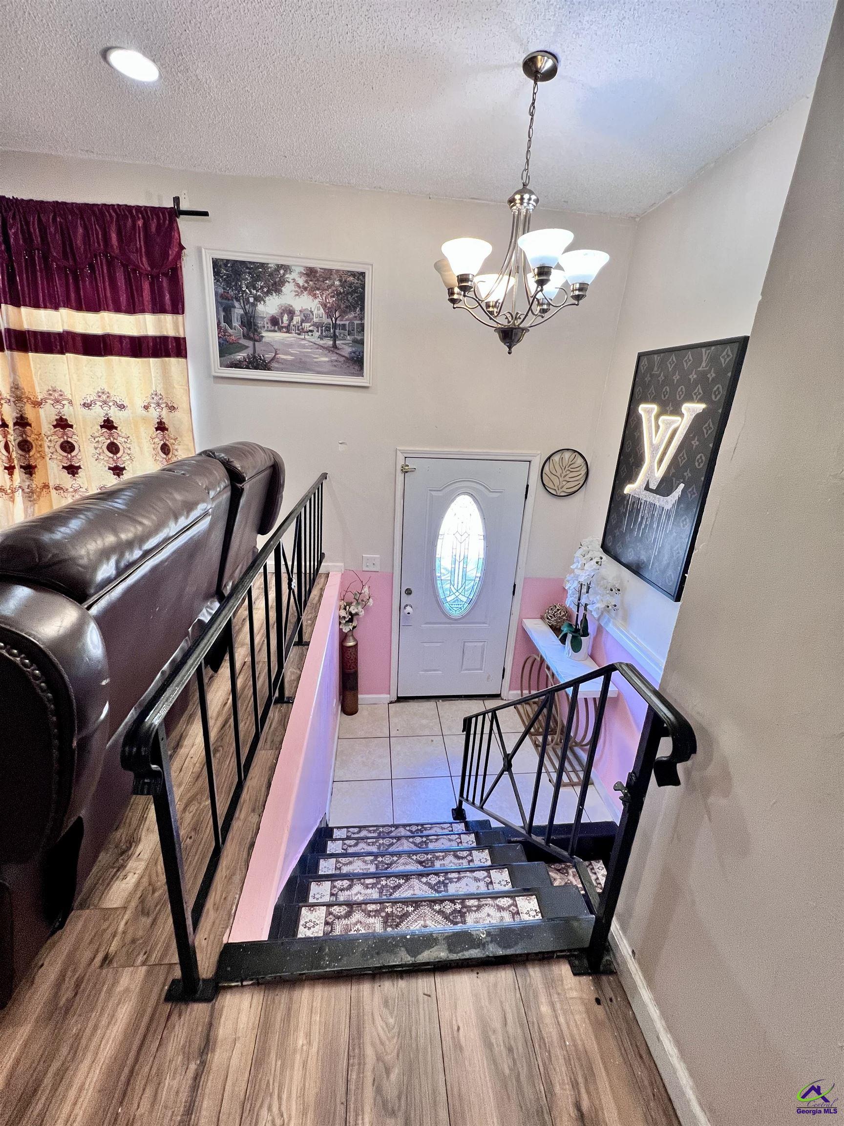 2608 Village Green Lane